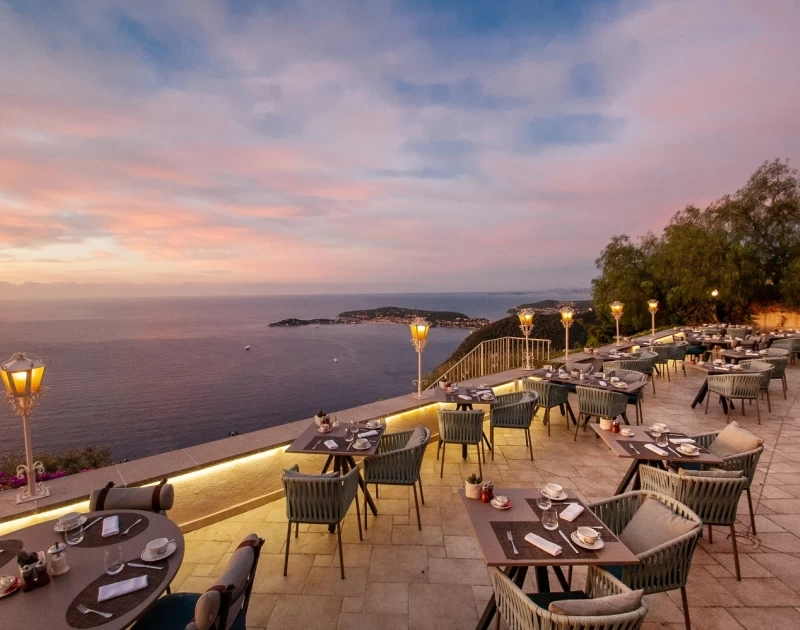 Hotel Stay & Gastronomic Discovery