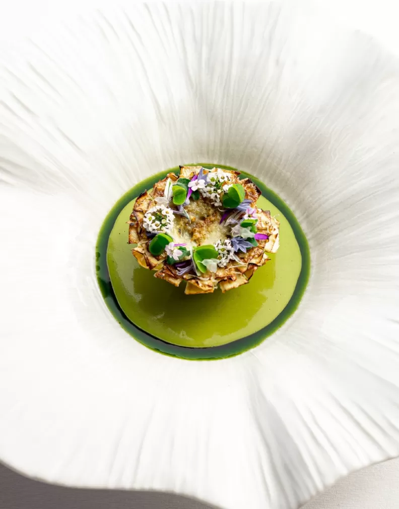 Gastronomic Stay in an Elegance Room