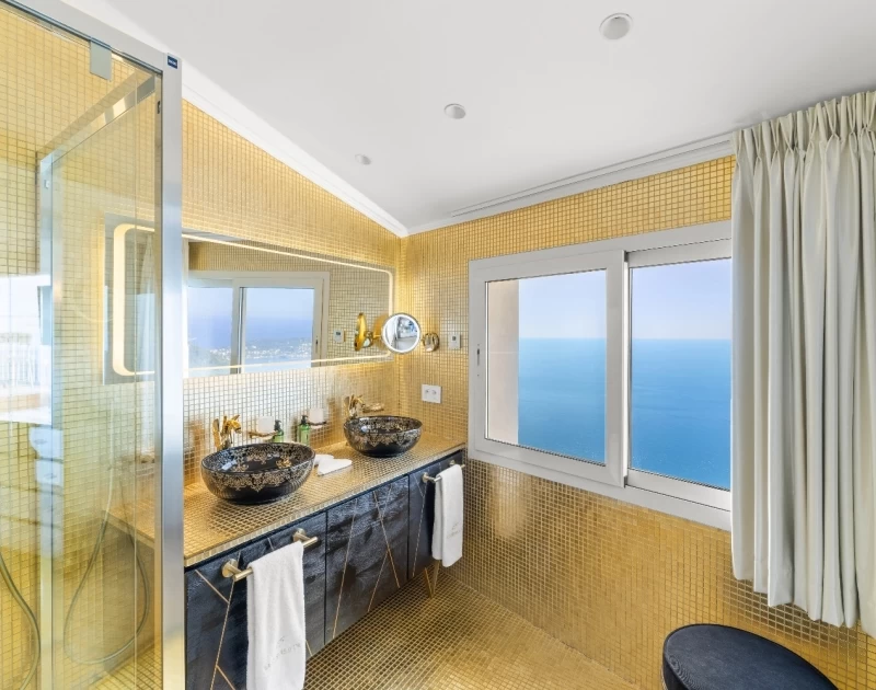 Gastronomic stay in an Executive Suite